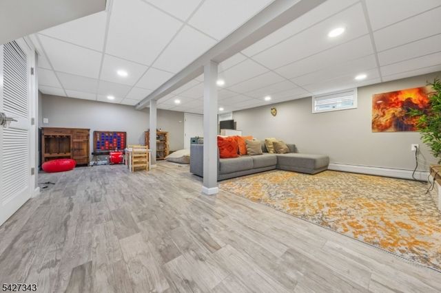 9 Wingate Way, Roseland Boro, NJ 07068