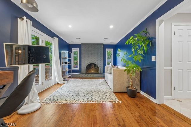 9 Wingate Way, Roseland Boro, NJ 07068