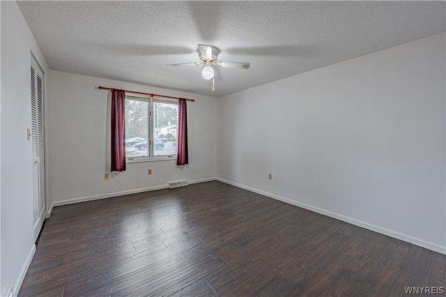 4745 Chestnut Ridge Road 13, Amherst, NY 14228