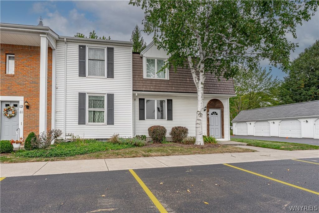 4745 Chestnut Ridge Road 13, Amherst, NY 14228