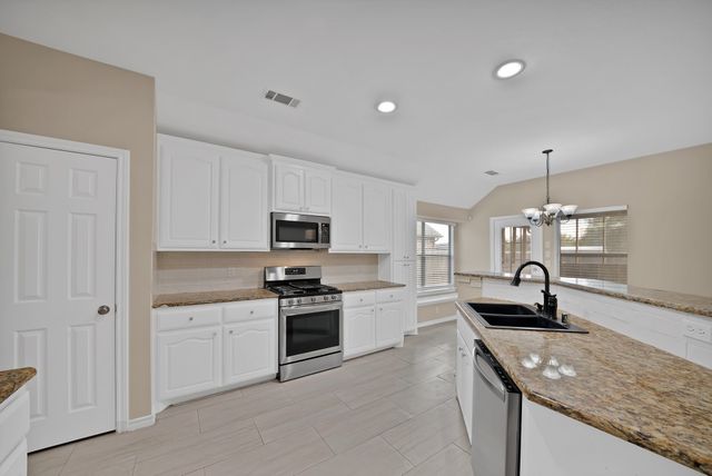 9809 Havenway Drive, Denton, TX 76226