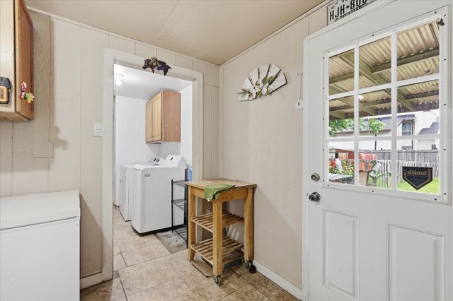 2800 Brockbank Drive, Irving, TX 75062