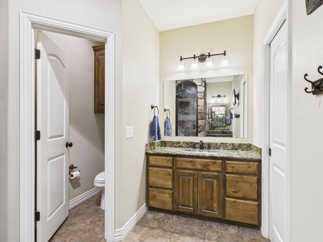 934 THRIFT ROAD, Burkburnett, TX 76354