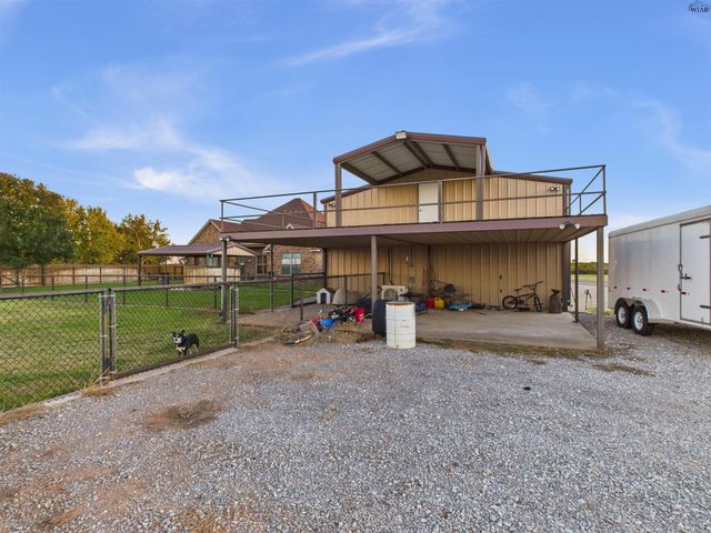 934 THRIFT ROAD, Burkburnett, TX 76354