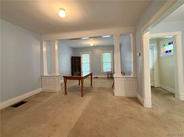 50 Abbottsford Place, Buffalo, NY 14213