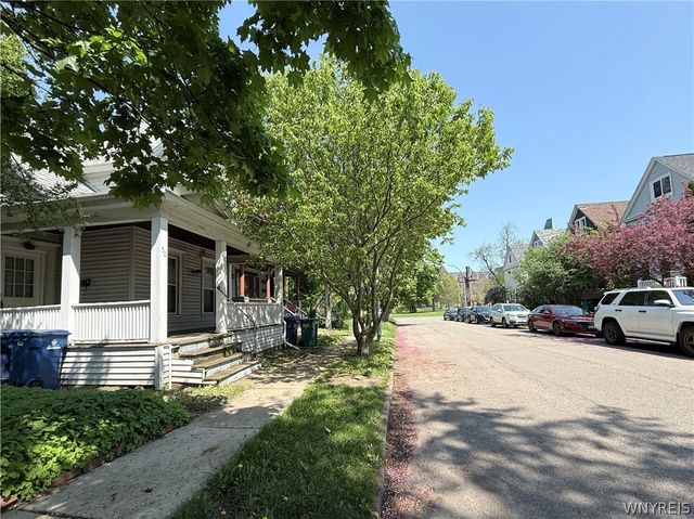 50 Abbottsford Place, Buffalo, NY 14213