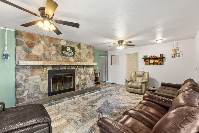 18865 County Road 14, Bristol, IN 46507