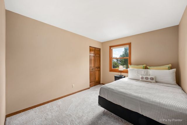 1217 North Avenue, Batavia, IL 60510