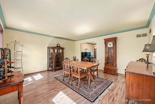 1217 North Avenue, Batavia, IL 60510