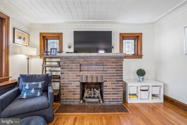 105 SPRING AVE, Conshohocken, PA 19428