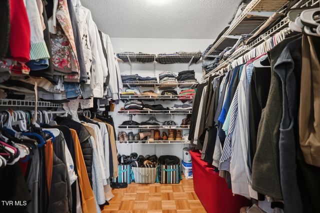 308 Northeast Grant Avenue, Wise, VA 24293