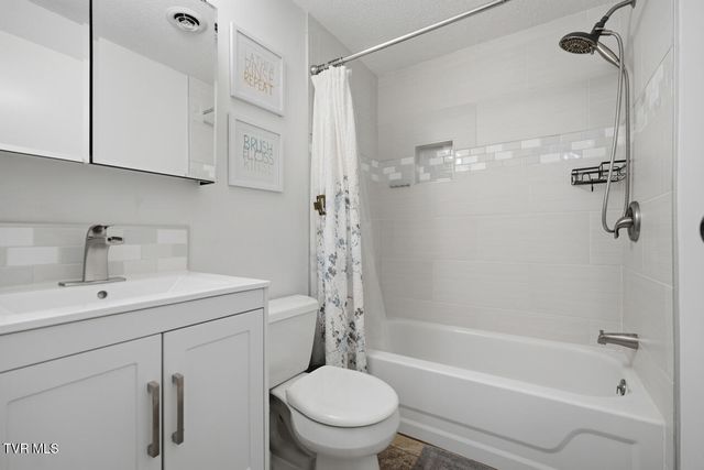 308 Northeast Grant Avenue, Wise, VA 24293