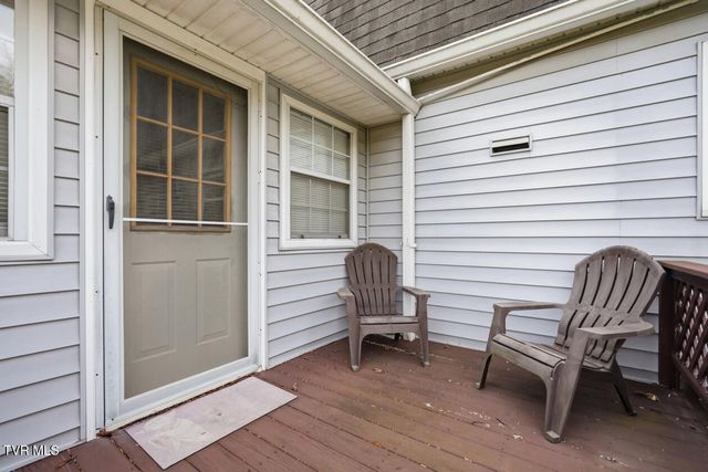 308 Northeast Grant Avenue, Wise, VA 24293