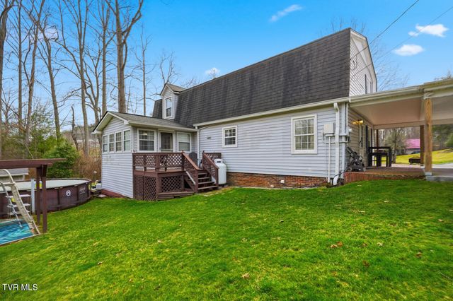 308 Northeast Grant Avenue, Wise, VA 24293