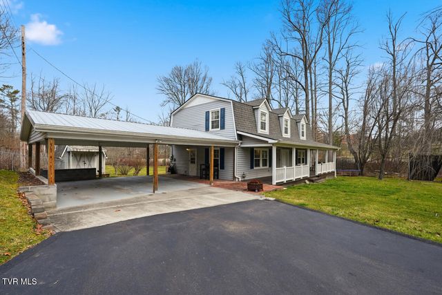 308 Northeast Grant Avenue, Wise, VA 24293