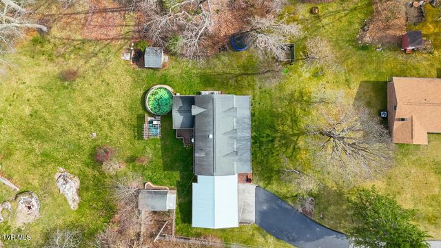 308 Northeast Grant Avenue, Wise, VA 24293