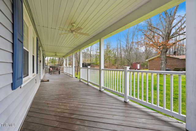 308 Northeast Grant Avenue, Wise, VA 24293