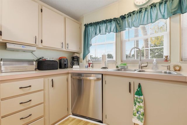 523 TIVOLI PARK DRIVE, Davenport, FL 33897