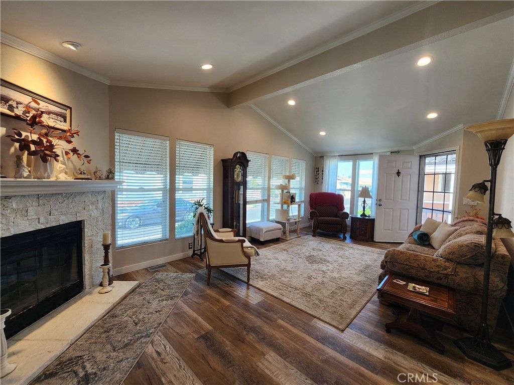 9850 Garfield 112, Huntington Beach, CA 92646