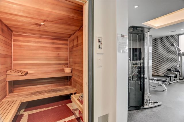 1211 Caroline Street 1804, Houston, TX 77002