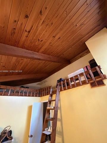 6171 NW 32nd Way, Fort Lauderdale, FL 33309