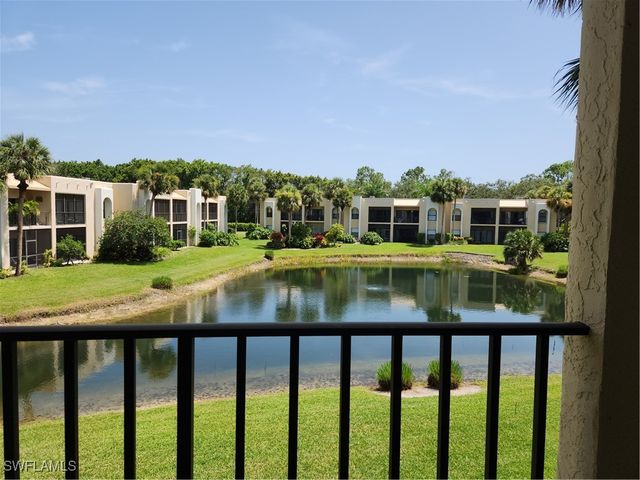 3320 OLYMPIC DR 122, Naples, FL 34105