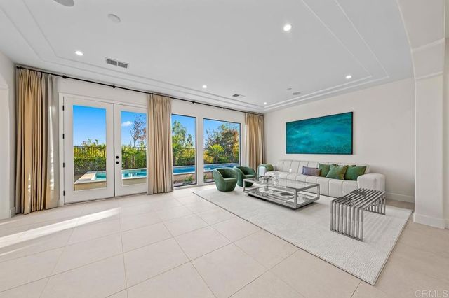 1052 Mountain Ash Ave, Chula Vista, CA 91914