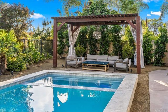 1052 Mountain Ash Ave, Chula Vista, CA 91914