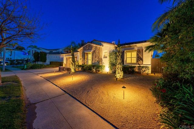 1052 Mountain Ash Ave, Chula Vista, CA 91914