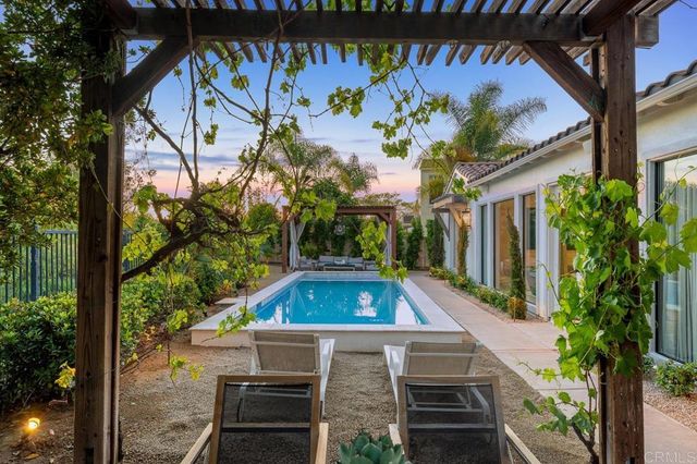 1052 Mountain Ash Ave, Chula Vista, CA 91914
