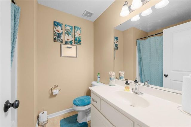 7205 E 165th Street, Belton, MO 64012