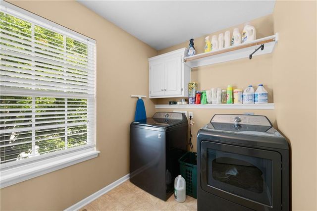 7205 E 165th Street, Belton, MO 64012