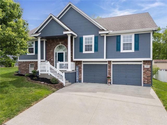 7205 E 165th Street, Belton, MO 64012