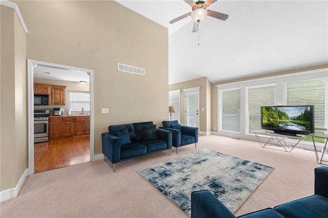 7205 E 165th Street, Belton, MO 64012