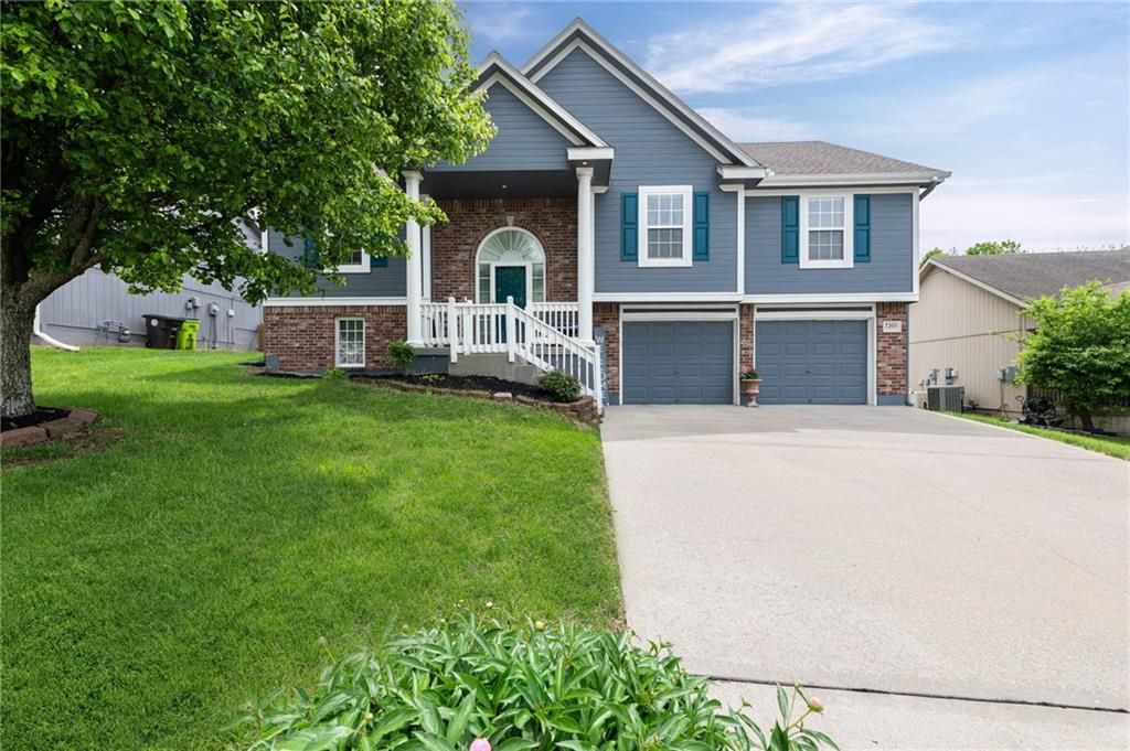 7205 E 165th Street, Belton, MO 64012