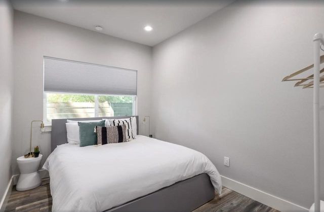 901 W Mary ST, Austin, TX 78704