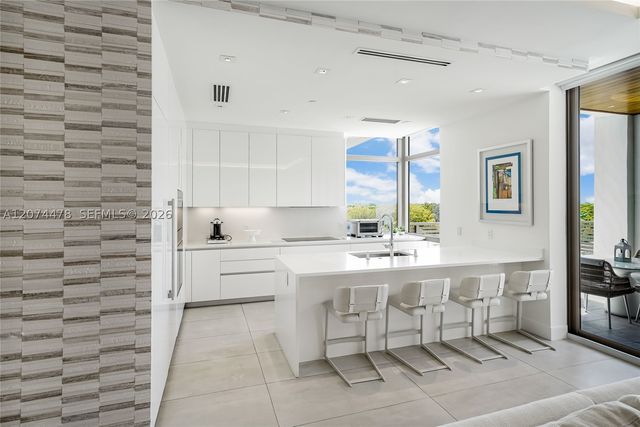 515 Valencia Ave 601, Coral Gables, FL 33134