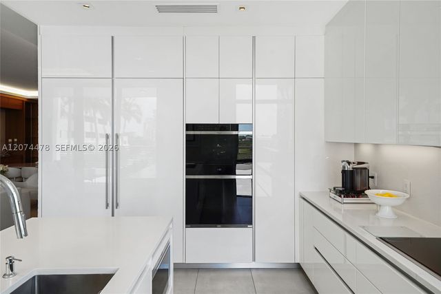 515 Valencia Ave 601, Coral Gables, FL 33134