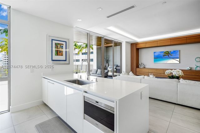 515 Valencia Ave 601, Coral Gables, FL 33134