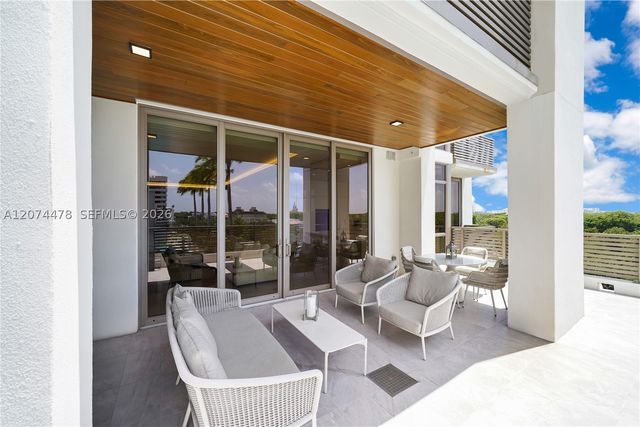 515 Valencia Ave 601, Coral Gables, FL 33134