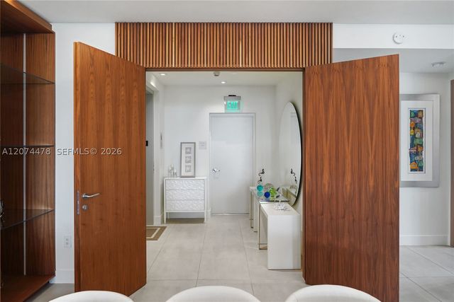 515 Valencia Ave 601, Coral Gables, FL 33134
