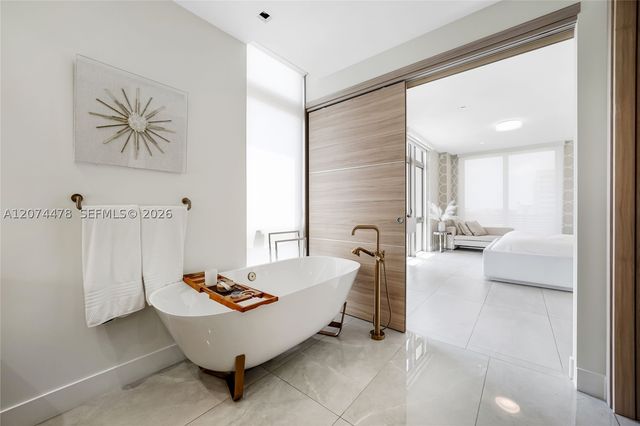 515 Valencia Ave 601, Coral Gables, FL 33134