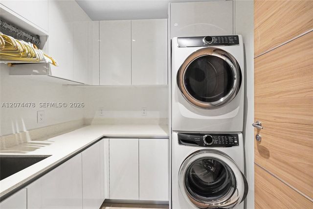 515 Valencia Ave 601, Coral Gables, FL 33134
