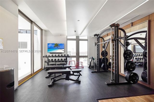 515 Valencia Ave 601, Coral Gables, FL 33134