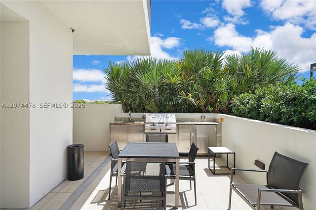 515 Valencia Ave 601, Coral Gables, FL 33134