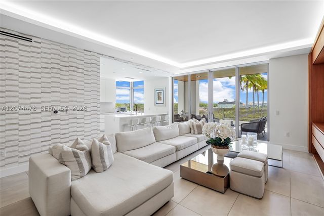 515 Valencia Ave 601, Coral Gables, FL 33134