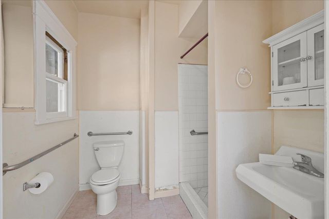 111 5th Street, Gilroy, CA 95020