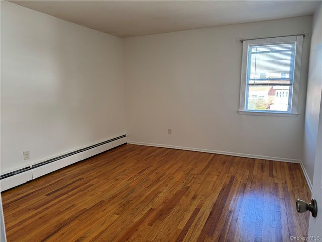 229 N Middletown Road G, Pearl River, NY 10965