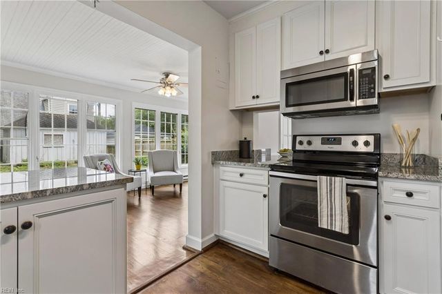 60 Main ST, Newport News, VA 23601