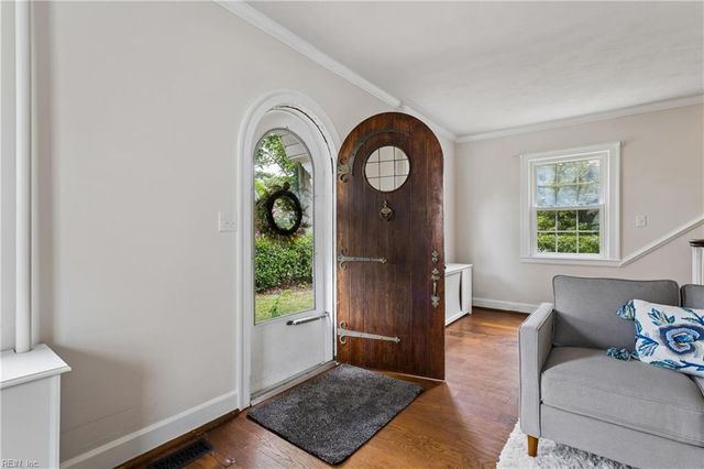 60 Main ST, Newport News, VA 23601